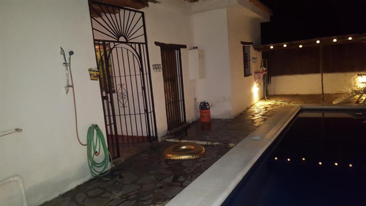 Gateway To The Alpujarras, 'Cortijo Derry' Hotel Orgiva Kültér fotó